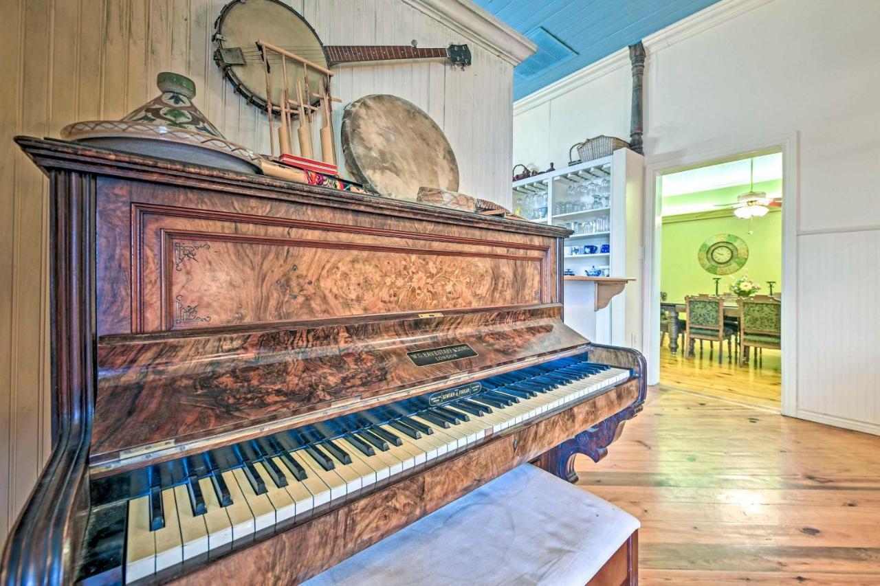 The Lilly House Historic Glen Rose Home With Porch! ภายนอก รูปภาพ