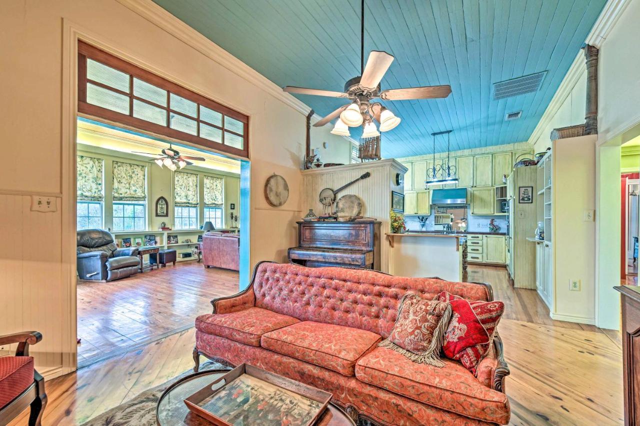 The Lilly House Historic Glen Rose Home With Porch! ภายนอก รูปภาพ